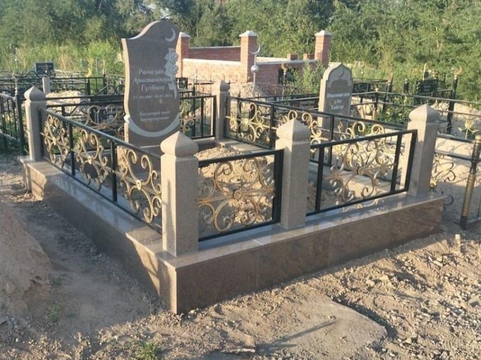 Памятник оградка монтаж демонтаж гранитный комплекс под ключ. Құлпыта
