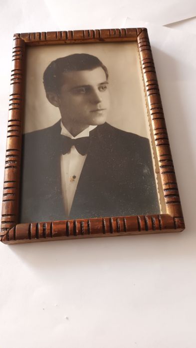 Vând diverse tablouri vechi