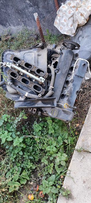 Продам двигатель Мазда трибьют 3.0