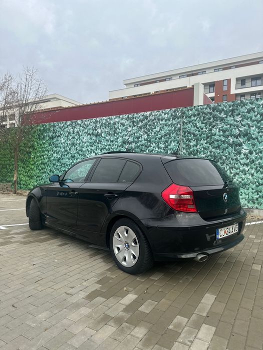 Bmw e87 118D 2009 automat