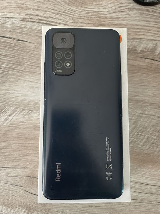 Продам срочно телефон Xiomi Redmi Note 11