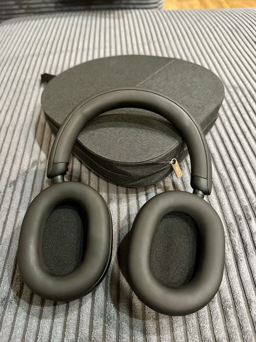 Наушники Sony XM5