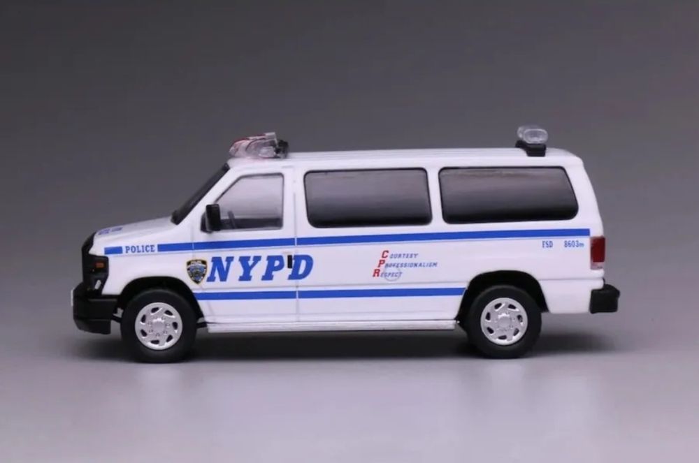 Масштабная модель Ford Vans NYPD
