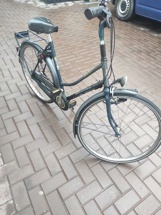 Vând bicicletă nouă