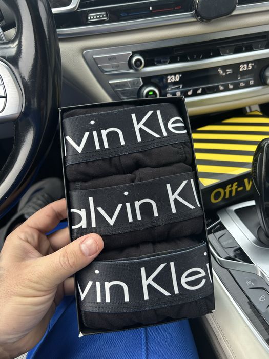 Boxeri Calvin Klein , set de 3 bucăți,  negru cu bandă logo roșu- L