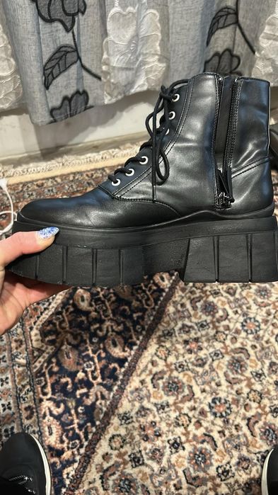 Нови дамски боти