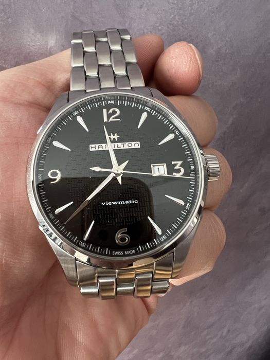 Часы Hamilton. Диаметр 45 мм. Почти новые.