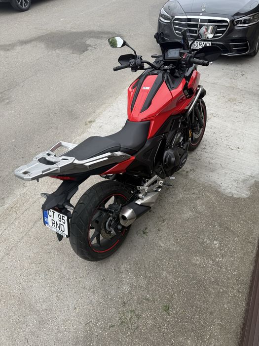 Honda NC750X   Automata -2025– FULL  EXTRA – 2700 km – Ca nouă