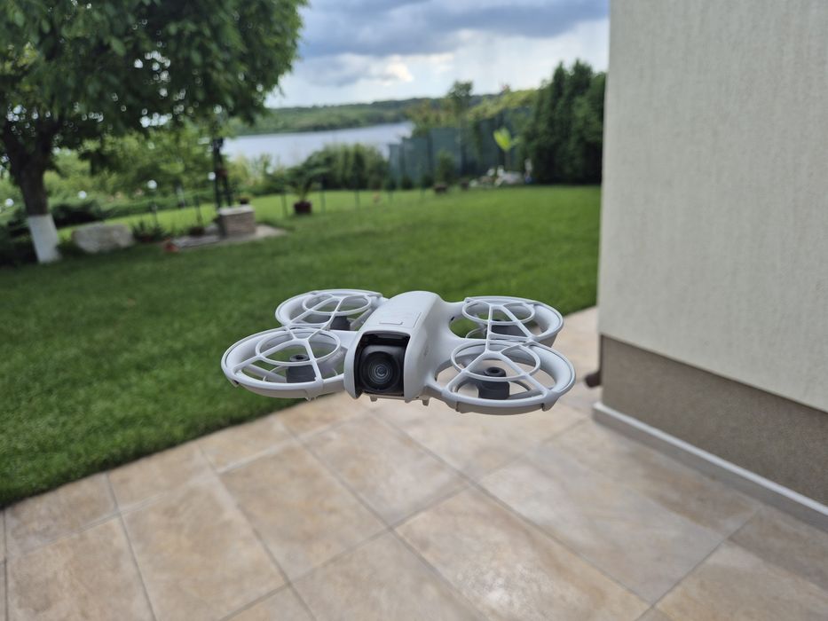 Dronă DJI Neo Fly More Combo (3 baterii + Charging Hub)
