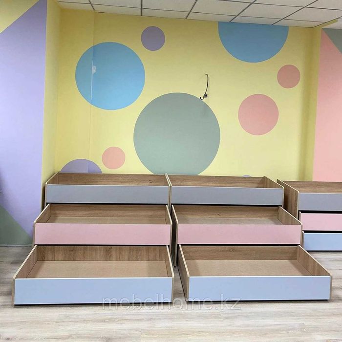 Для детского сада Кровать трехъярусная