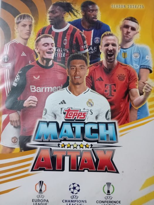 Vând cartonase match attax 24/25