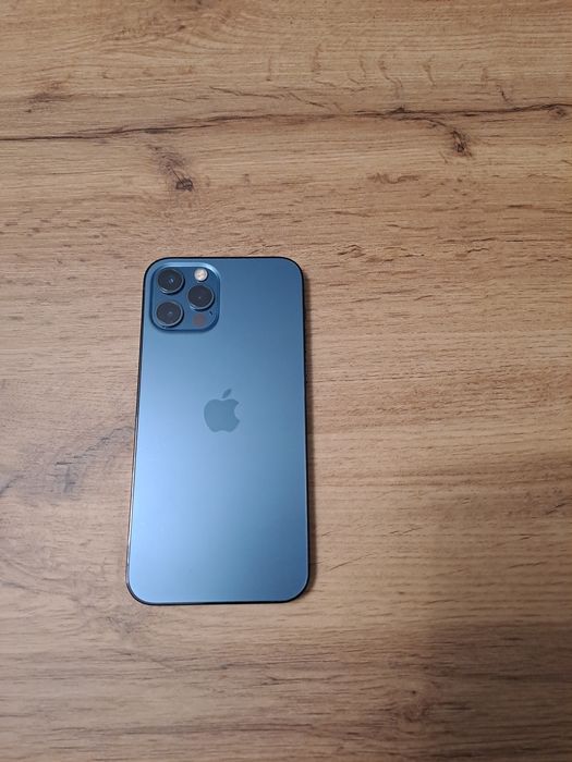IPhone 12 Pro в отлично състояние!
