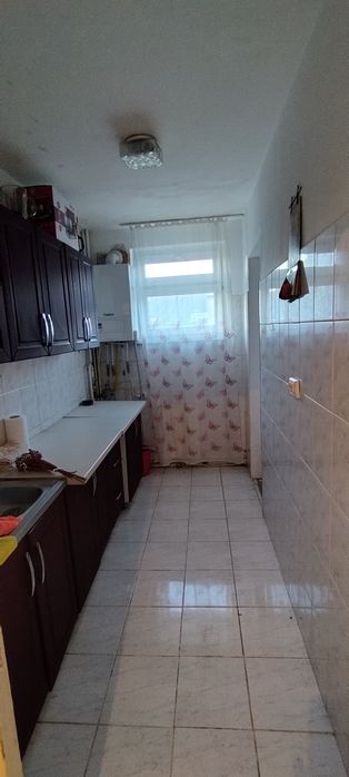Apartament 2 camere cartier Dărmănești la etaj 3 liber