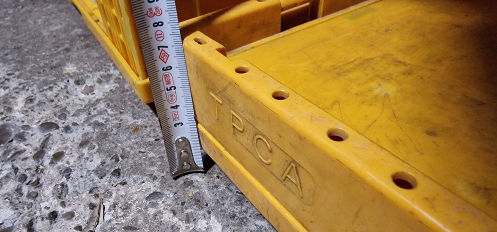 Vand cutii pliabile stivuibile