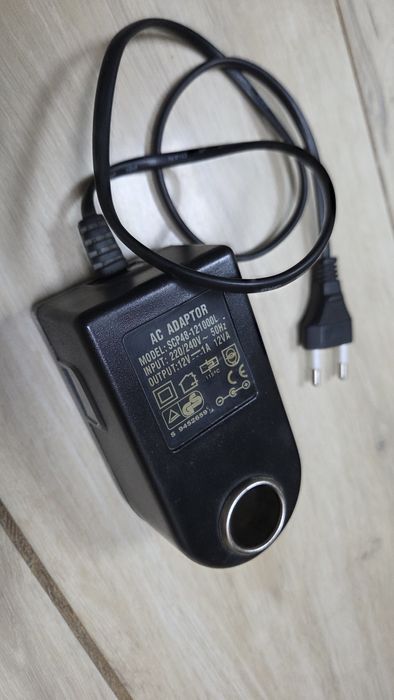 Transformator  220 la 12V