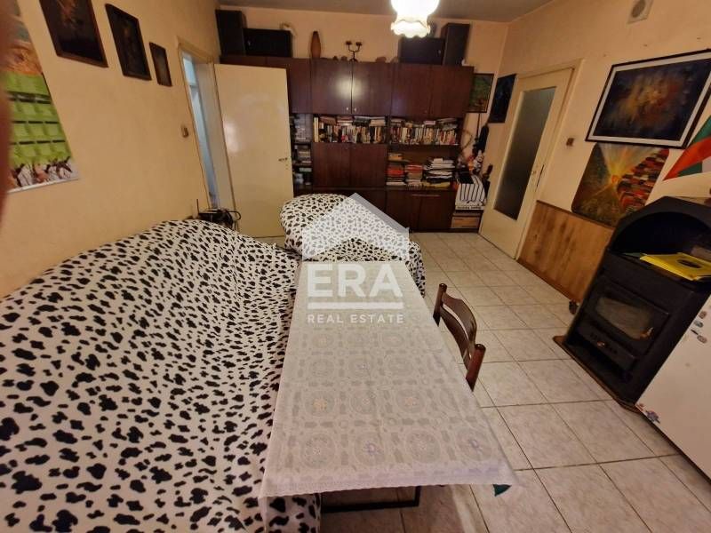 Продава се Многостаен апартамент в София, Павлово - 155 кв.м за 1382 €/кв.м - Снимка #3