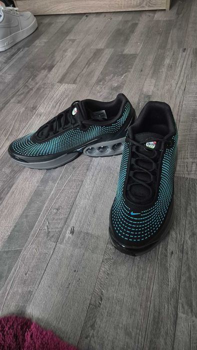 Nike DN обувки.