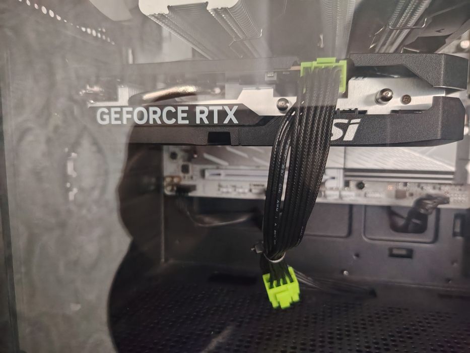 RTX 5060 8 ГБ  GeForce