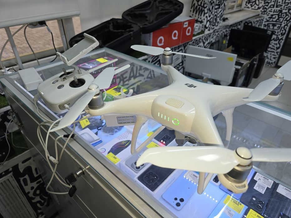 Дрон Dji Phantom 4 4к магазин Реал
