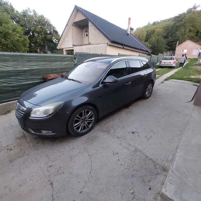 Autoturism opel insignia
