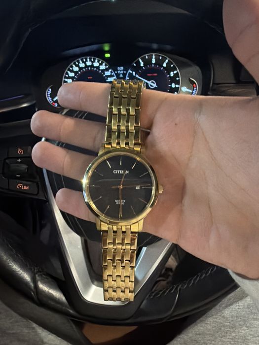 Позолоченые часы