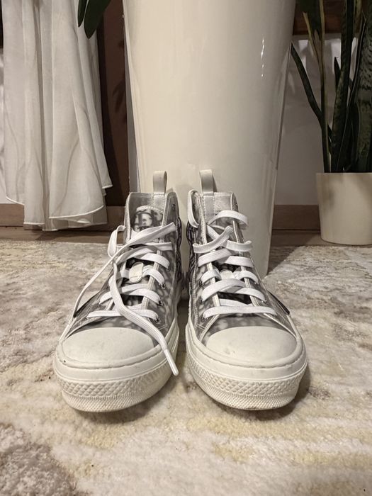 Vând Dior Converse, mărimea 43