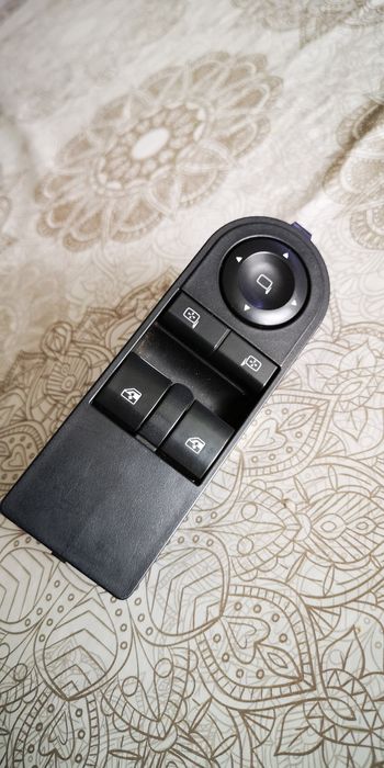 Buton de comanda geamuri opel astra h