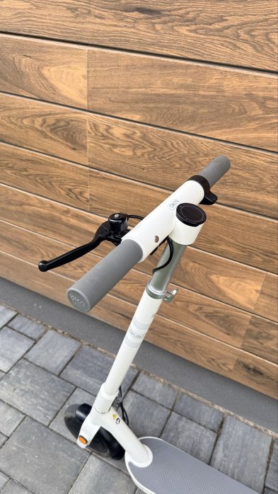 Trotineta electrica OKAI NEON Lite ES10 – stare foarte buna -850 lei negociabil