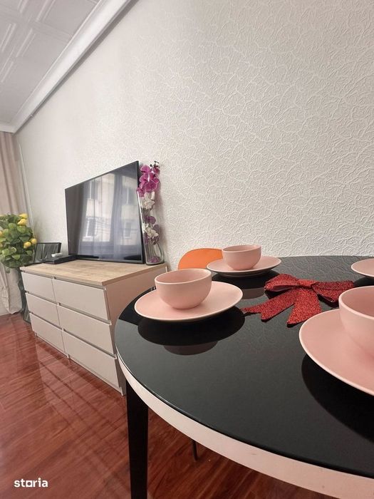 De vanzare garsonieră renovată,mobilata și utilata,etaj 1, 26.500 euro