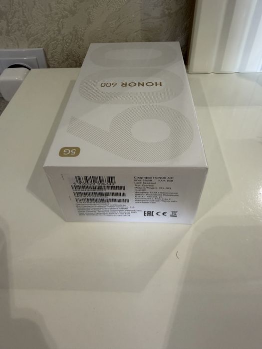 Honor 600 8/256gb Новый