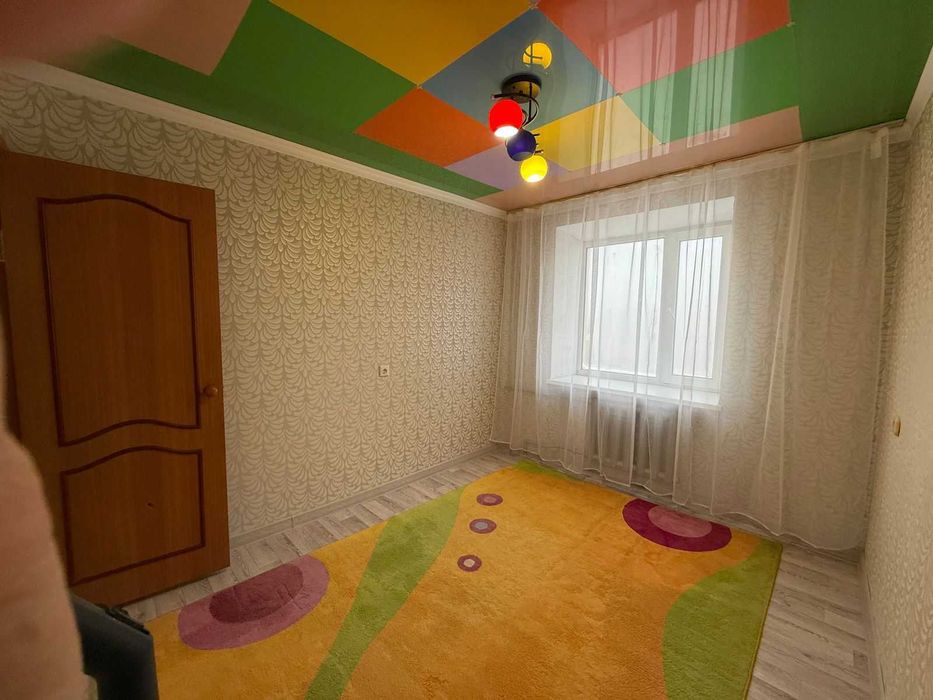 Продам квартиру 8 мкр