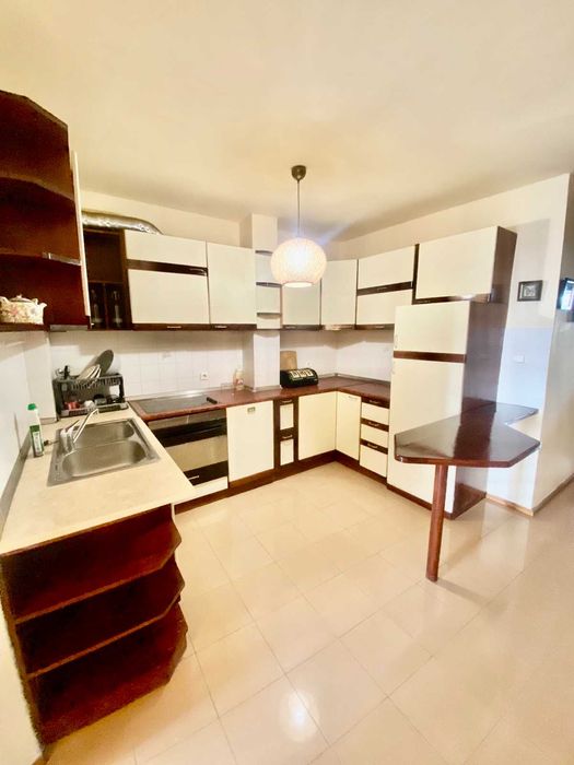 Дава се под наем Тристаен апартамент в София, Хиподрума - 100 кв.м за 258345.09 € - Снимка #2