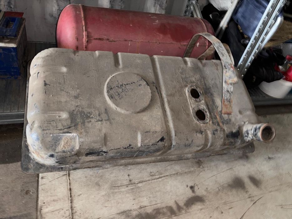 Продам Газовый баллон Газель