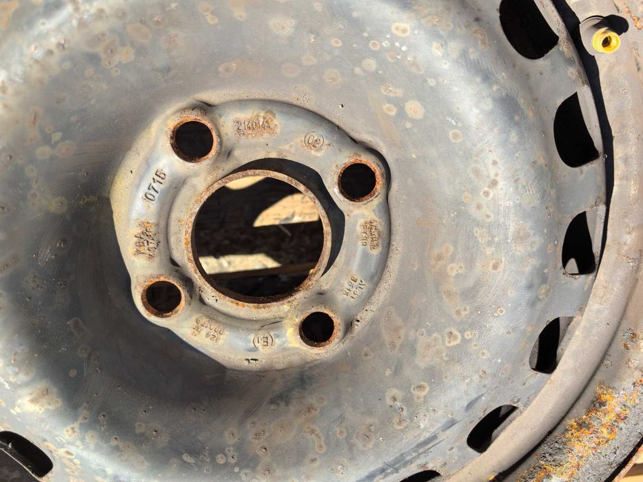 14 цола 4 х 100 мм Опел / Шевролет - 5,5 Инча / ЕТ 39