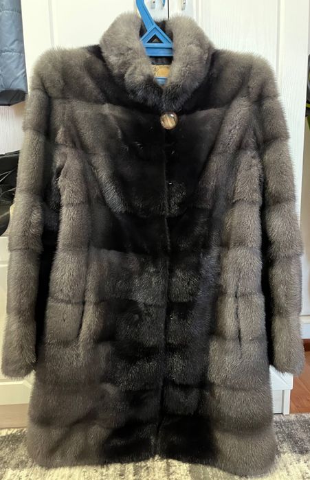 Продам шубу (норка)