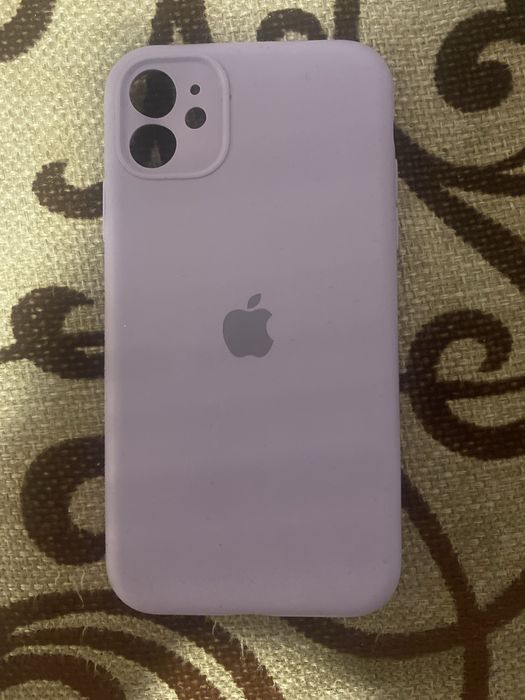 Чехлы на 11 айфон и 13