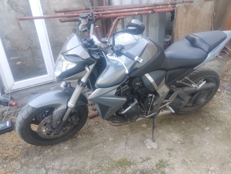 Мотоциклет Honda CB R