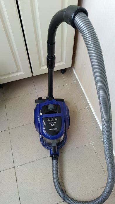 Пылесос Samsung 1600w
