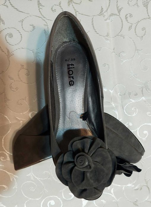 Pantofi dama gri cu platforma Nr 39 - NOI
