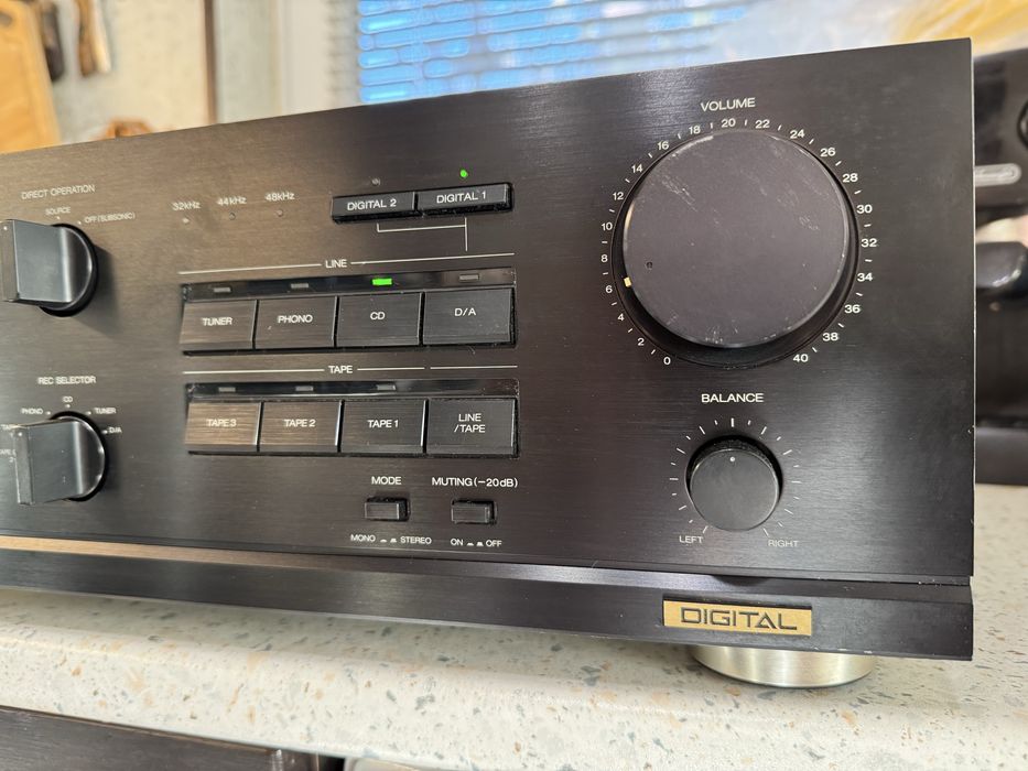 Akai AM-55 Стерео усилвател DAC