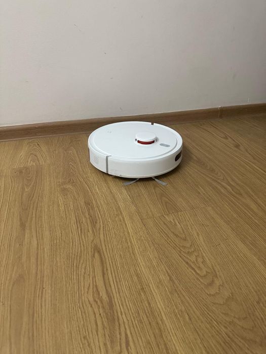 Робот- пылесос Xiaomi Robot Vacuum s20