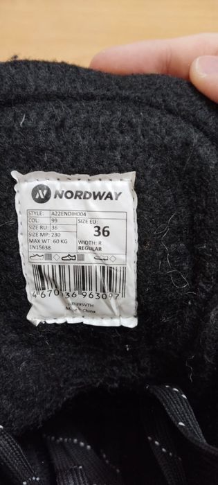 Продам коньки 36 рр