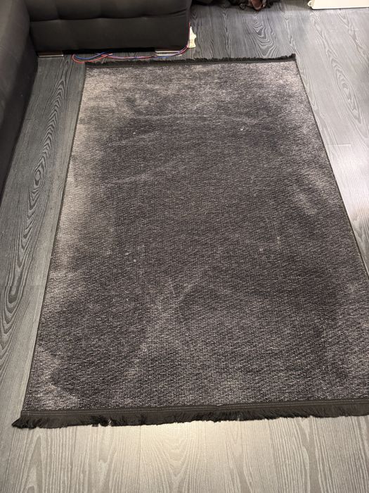 Килим 120/180 - чисто нов