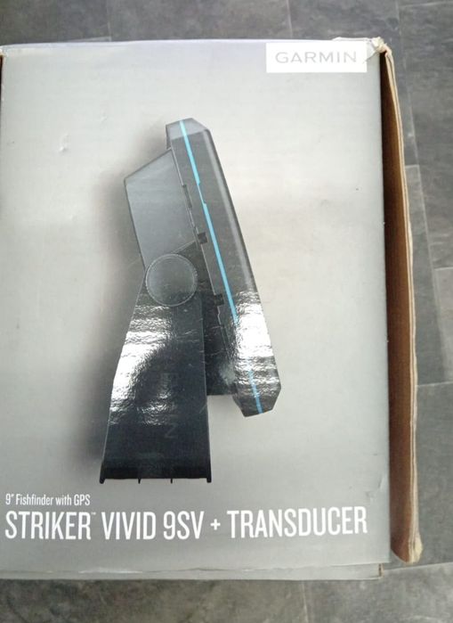 Продам эхолот,,striker Vivid-9sv