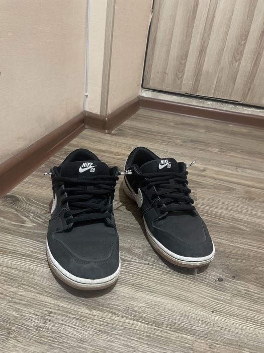 Nike Dunk low SB | Plineaks