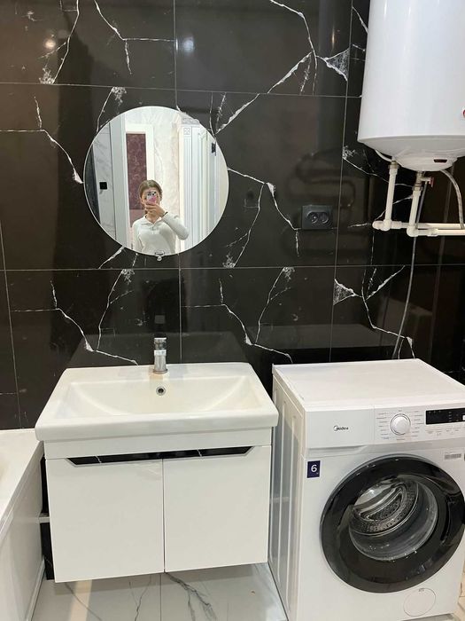 Сдам 1 комнату квартиру  помесячно