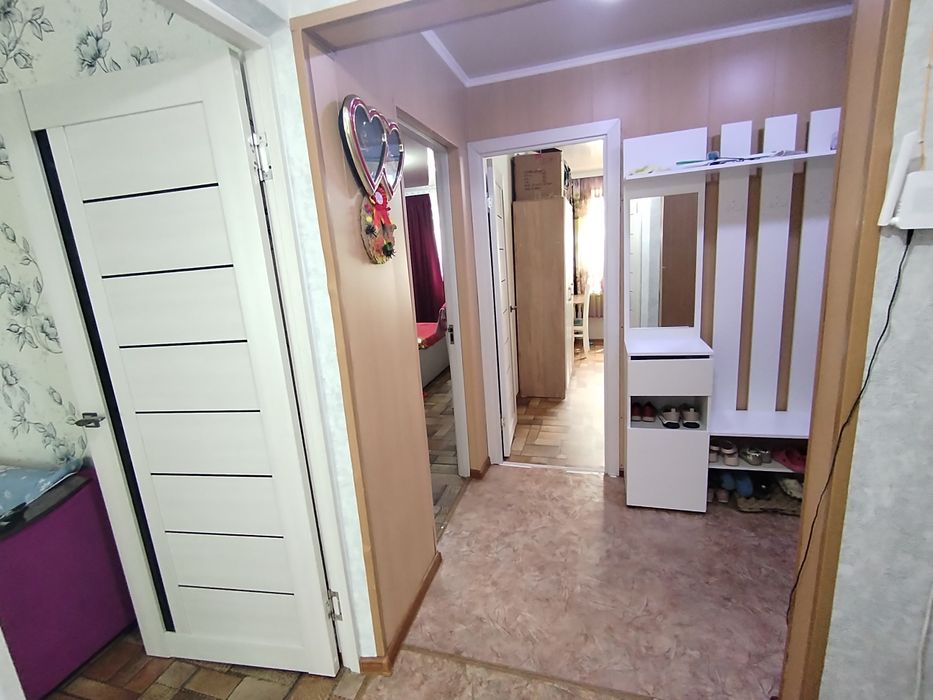 Продаётся 3 ком кв Самал