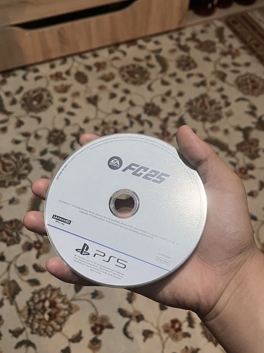Диск для ps5 fifa 25