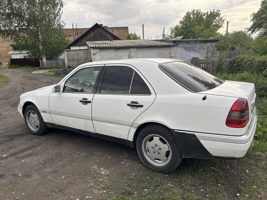 Мерседес с 180 в 202 кузове