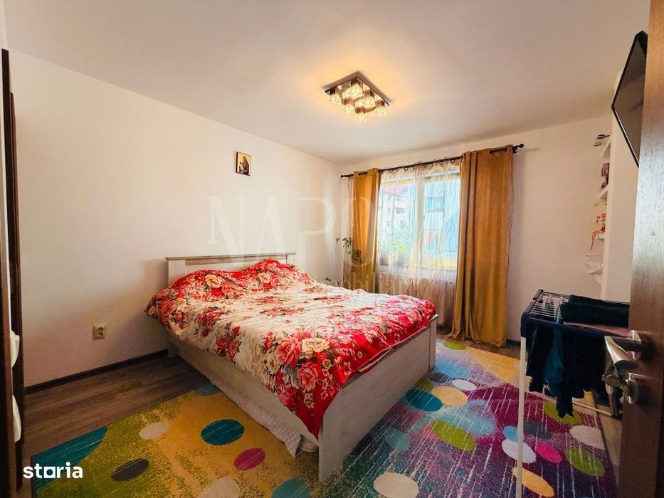 Apartament 3 camere de vanzare in Floresti